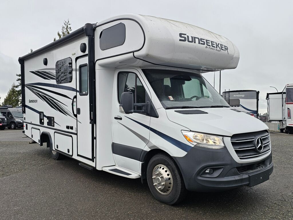 2023 Forest River sunseeker 2400t