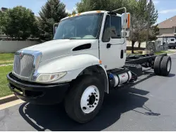 2017 INTERNATIONAL DURASTAR 4300