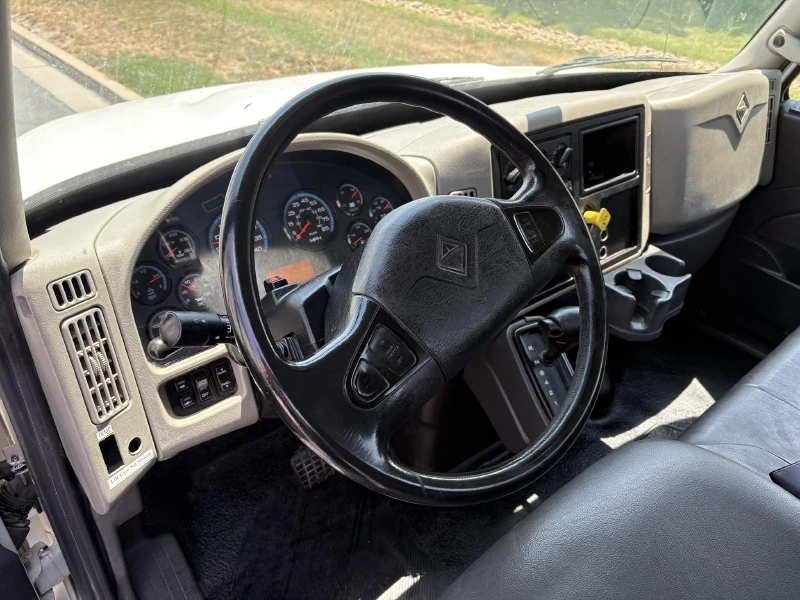 2017 INTERNATIONAL DURASTAR 4300
