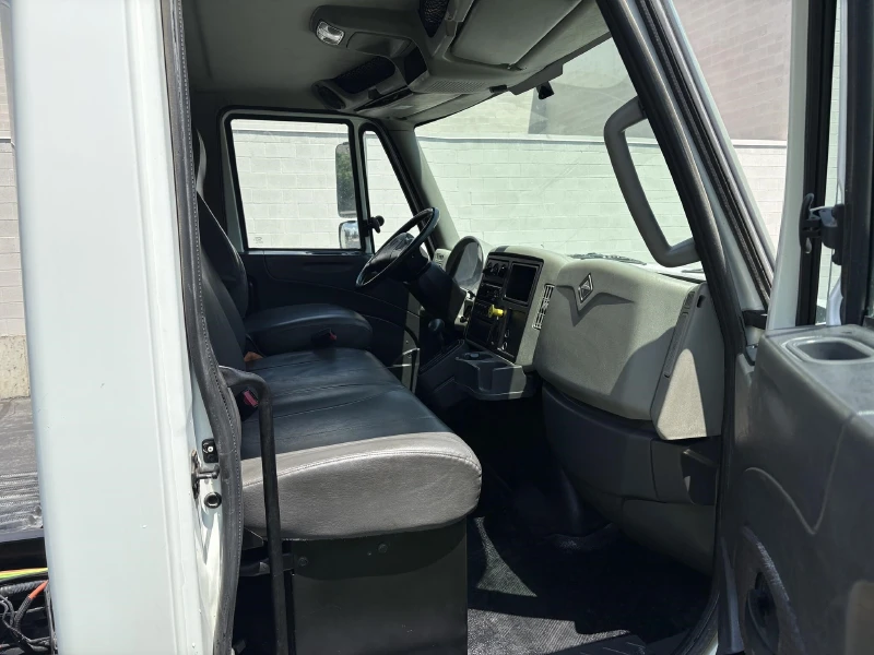 2017 INTERNATIONAL DURASTAR 4300