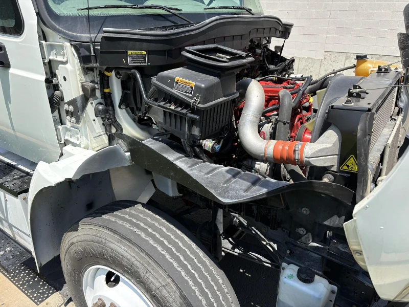 2017 INTERNATIONAL DURASTAR 4300