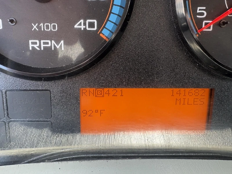 2017 INTERNATIONAL DURASTAR 4300