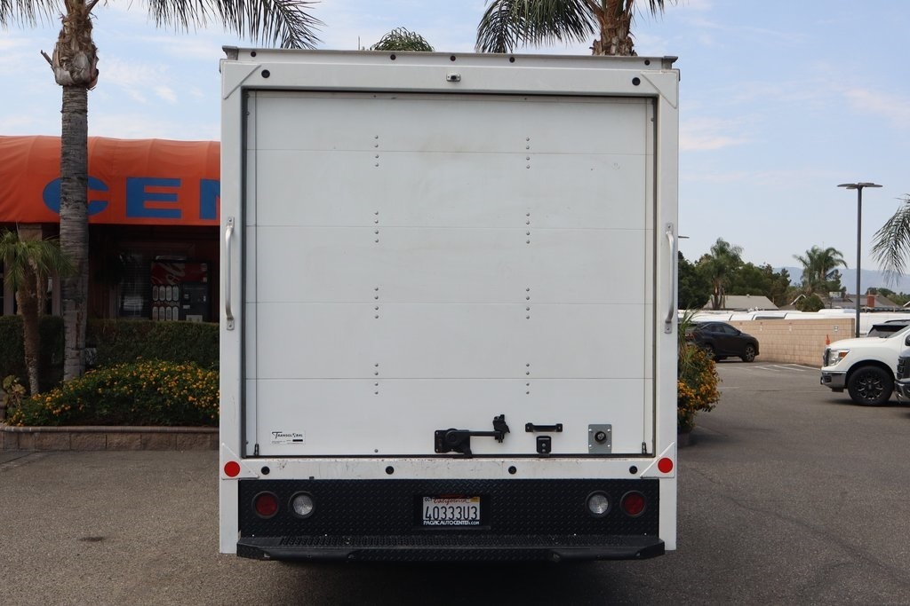 2022 Ford Transit photo 2