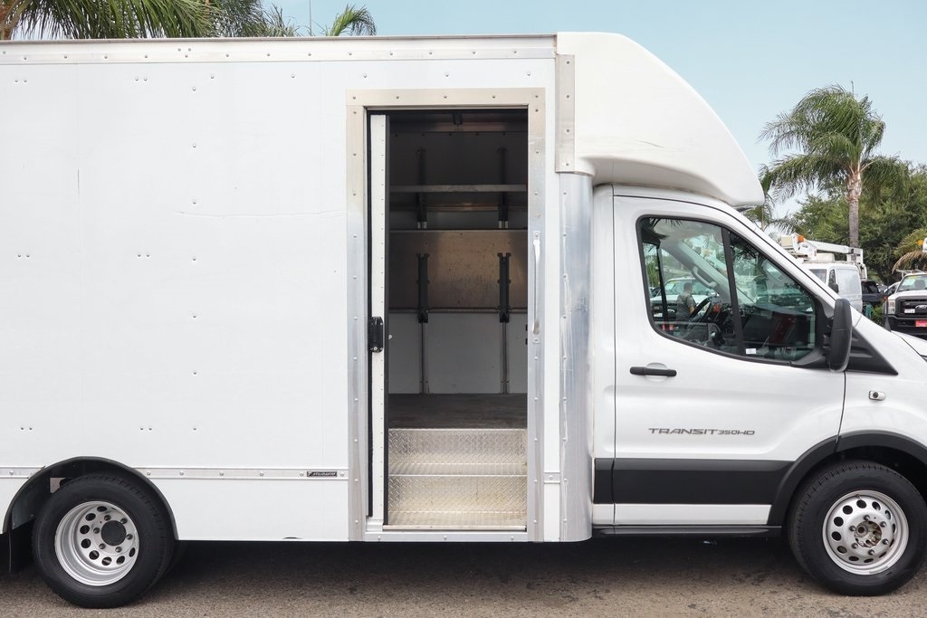 2022 Ford Transit photo 6