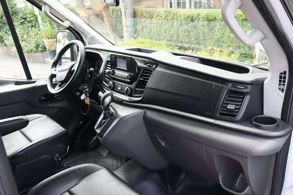 2022 Ford Transit photo 16