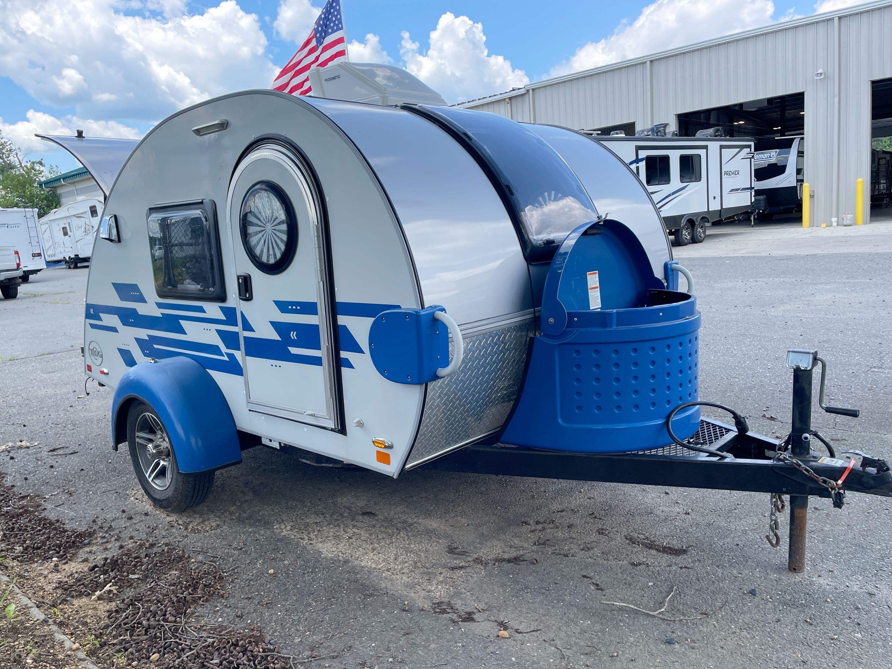 Class B RVs and Camper Vans For Sale near Charlestown, PA