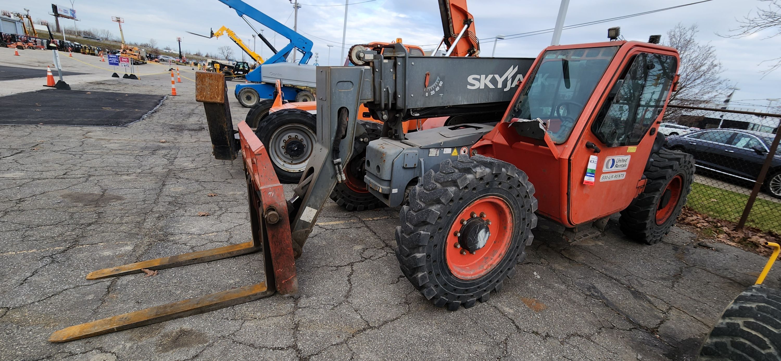 2016 SKYJACK SJ643TH Forklift in Fort Wayne, IN