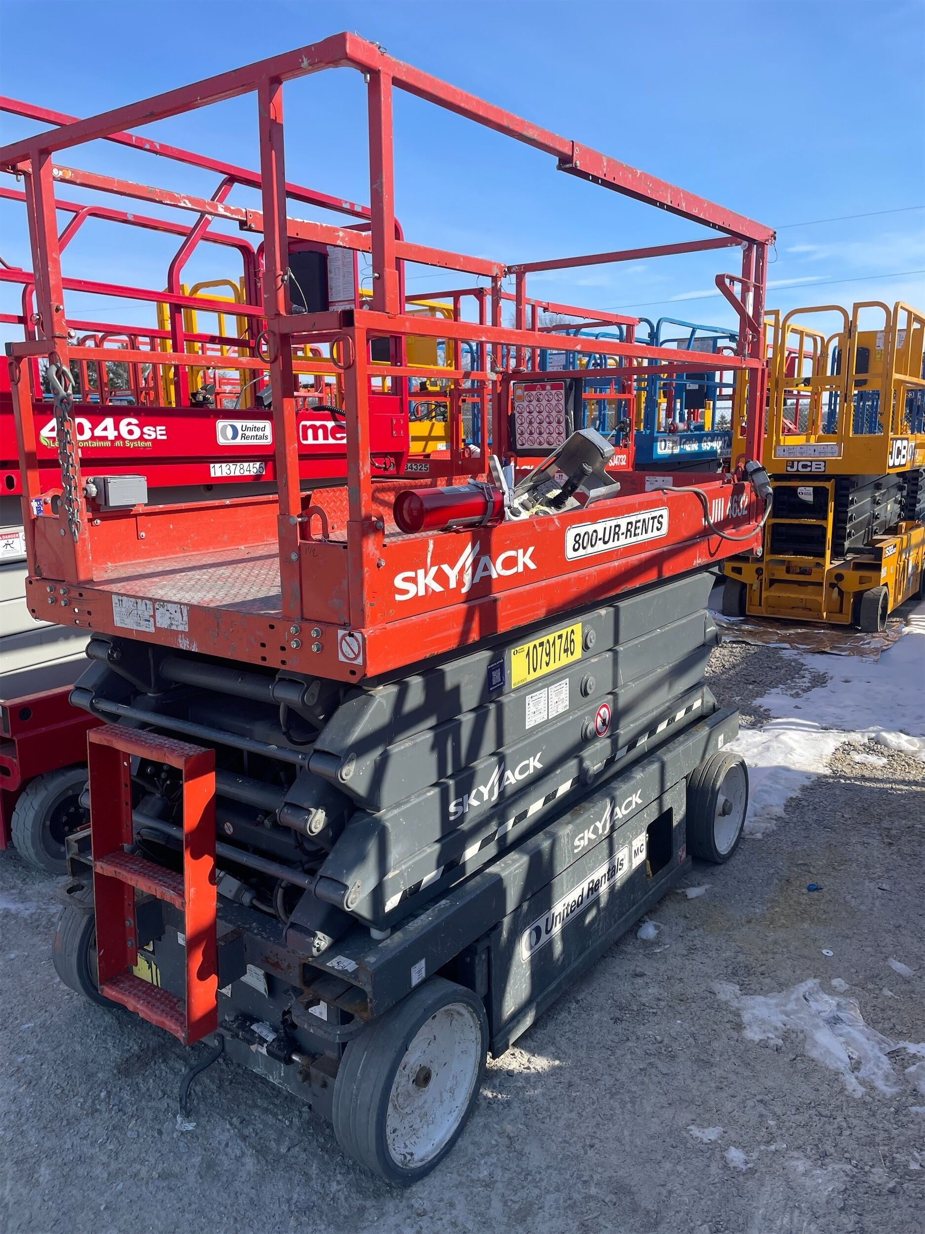 2018 SKYJACK SJIII4632 Scissor Lift in Fort Wayne, IN