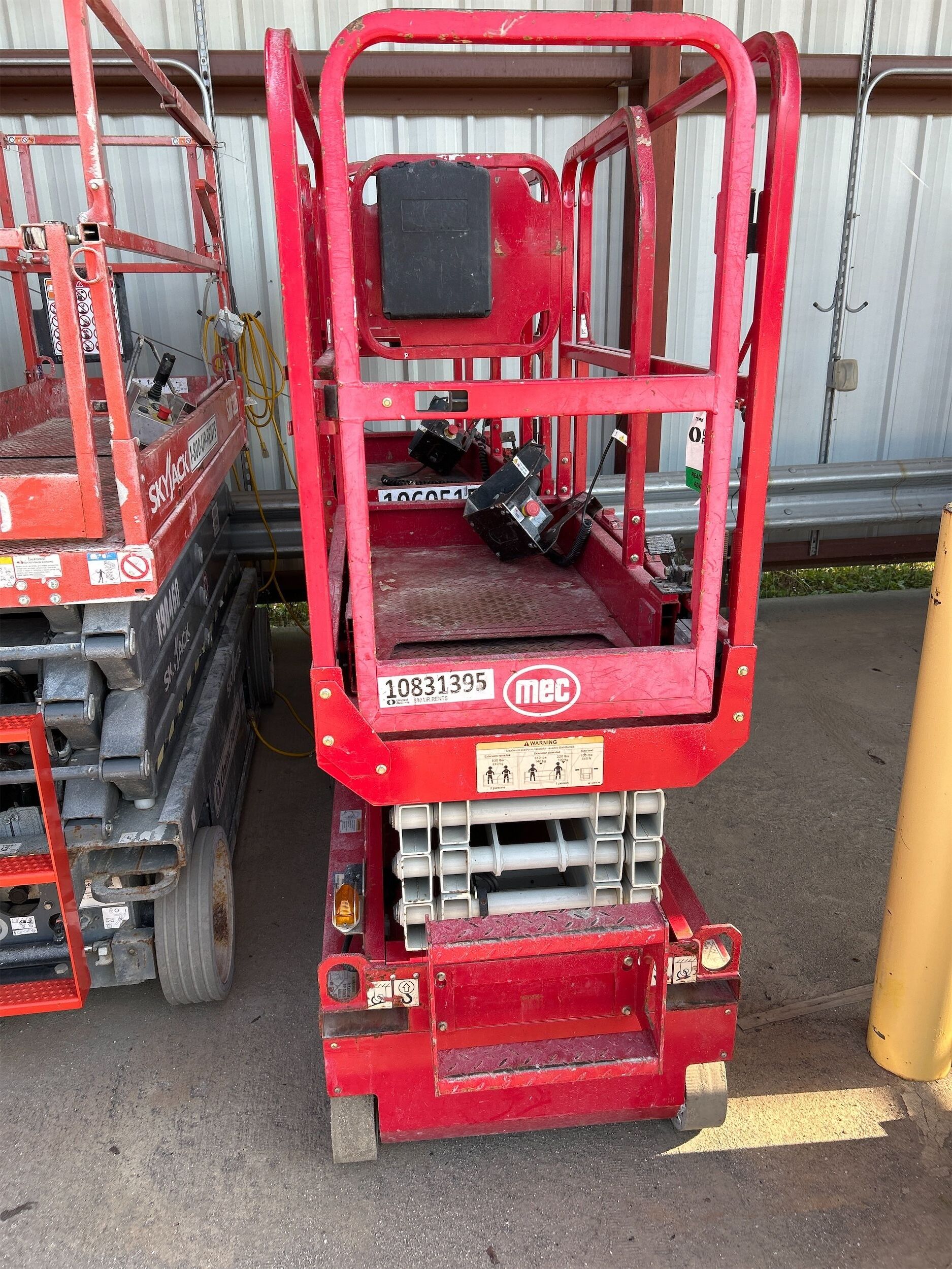 2018 MEC 1330SE Scissor Lift in Fort Wayne, IN