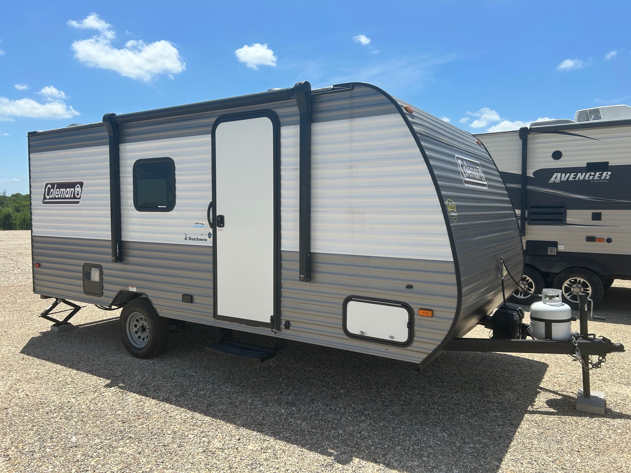 2024 Dutchmen COLEMAN 17B RV