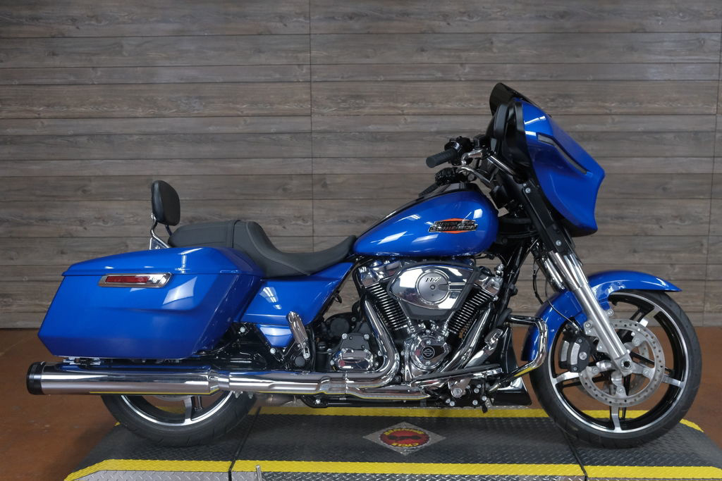 と。 Ted's Motorcycle World in Alton, Illinois. Find New and Used