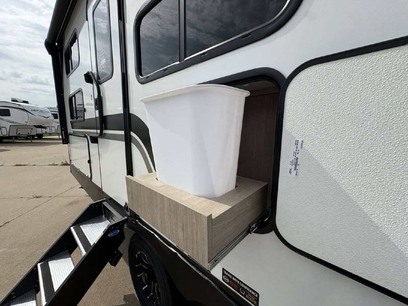 A photo of this 2026 Grand Design Imagine 2470BH