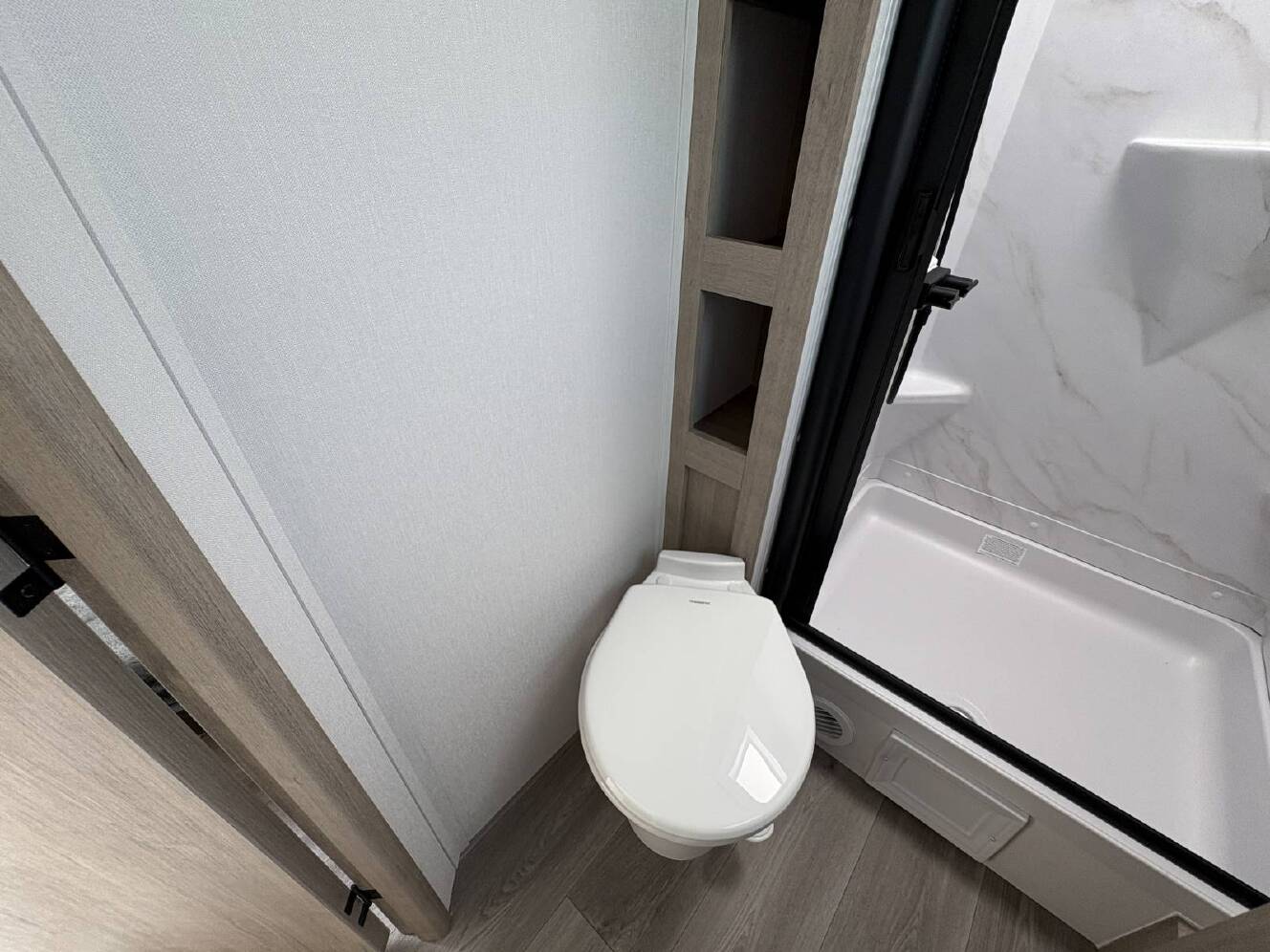A photo of this 2026 Grand Design Imagine 2470BH