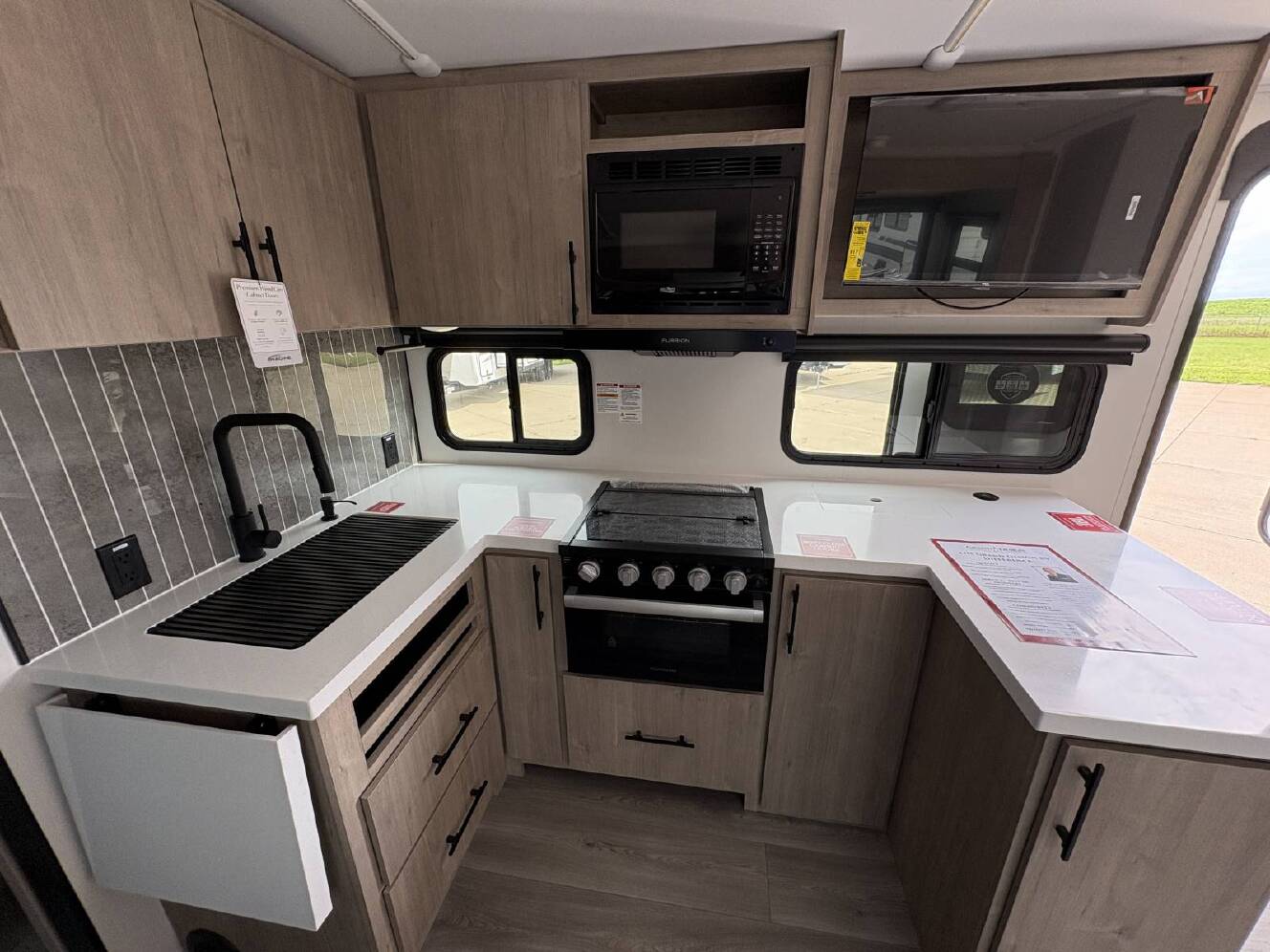 A photo of this 2026 Grand Design Imagine 2470BH