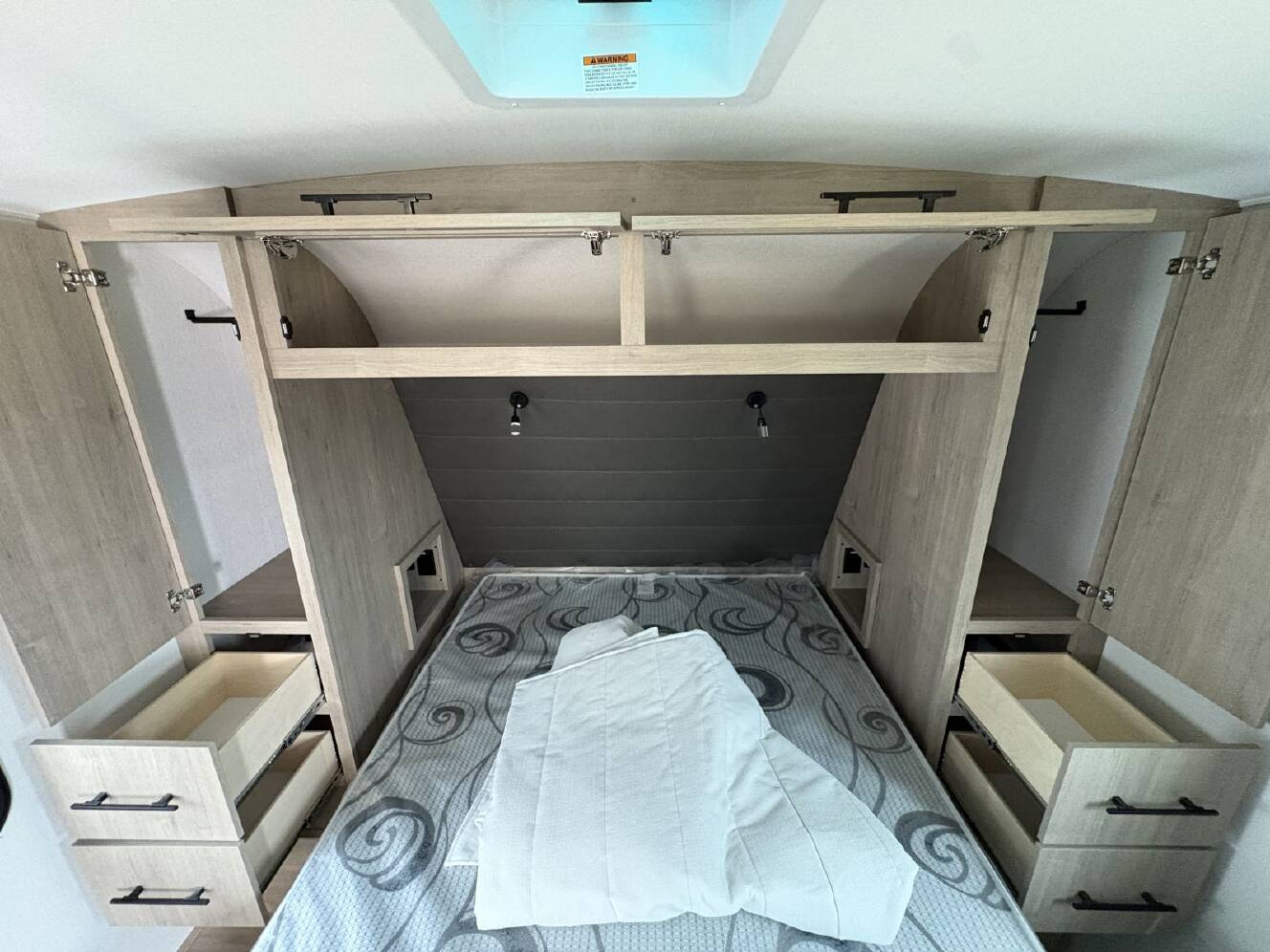 A photo of this 2026 Grand Design Imagine 2470BH