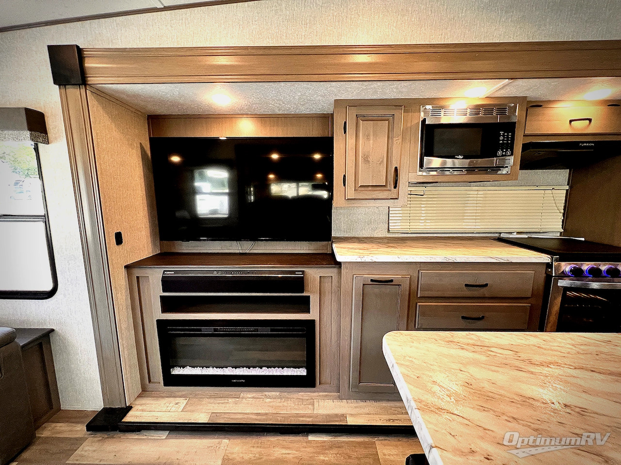 2024 Coachmen RV chaparral 30rls