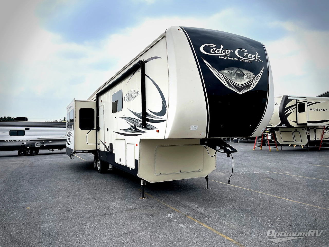 2019 Forest River cedar creek hathaway 38fbd