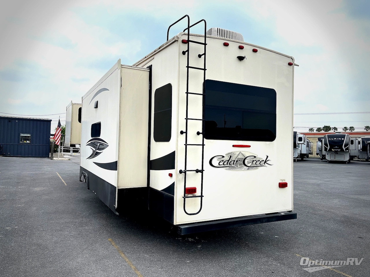 2019 Forest River cedar creek hathaway 38fbd