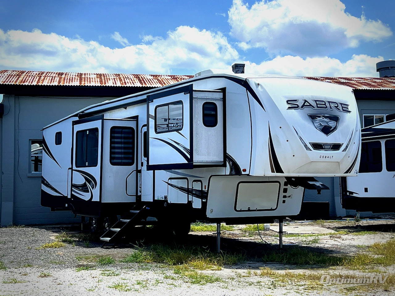 2022 Forest River sabre 37flh