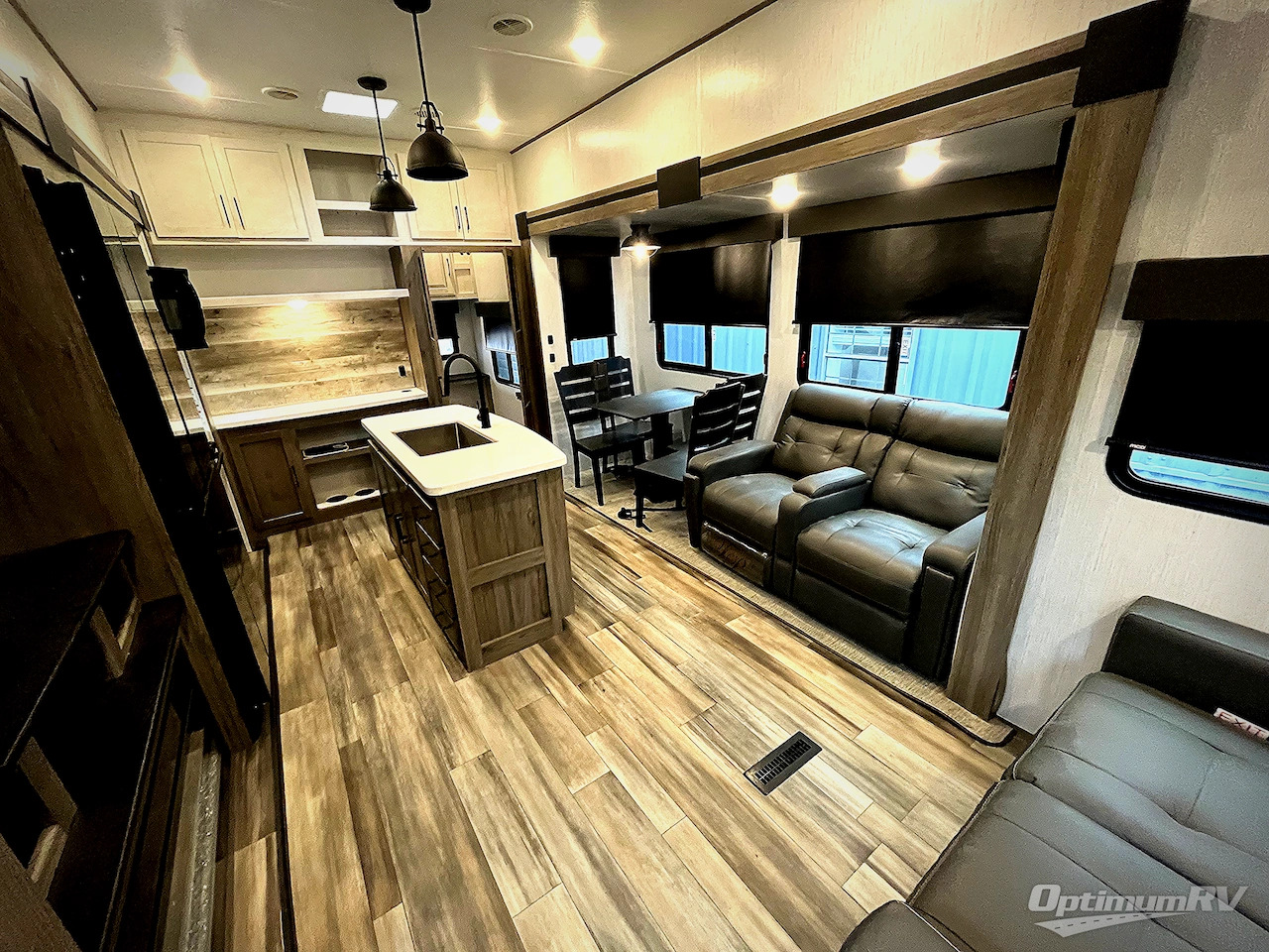 2022 Heartland milestone 360hp