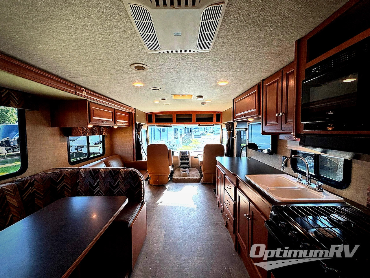 2016 Winnebago vista 31ke