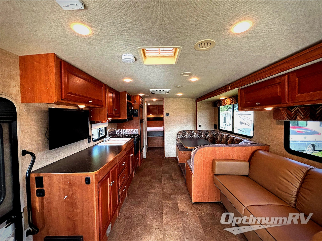 2016 Winnebago vista 31ke