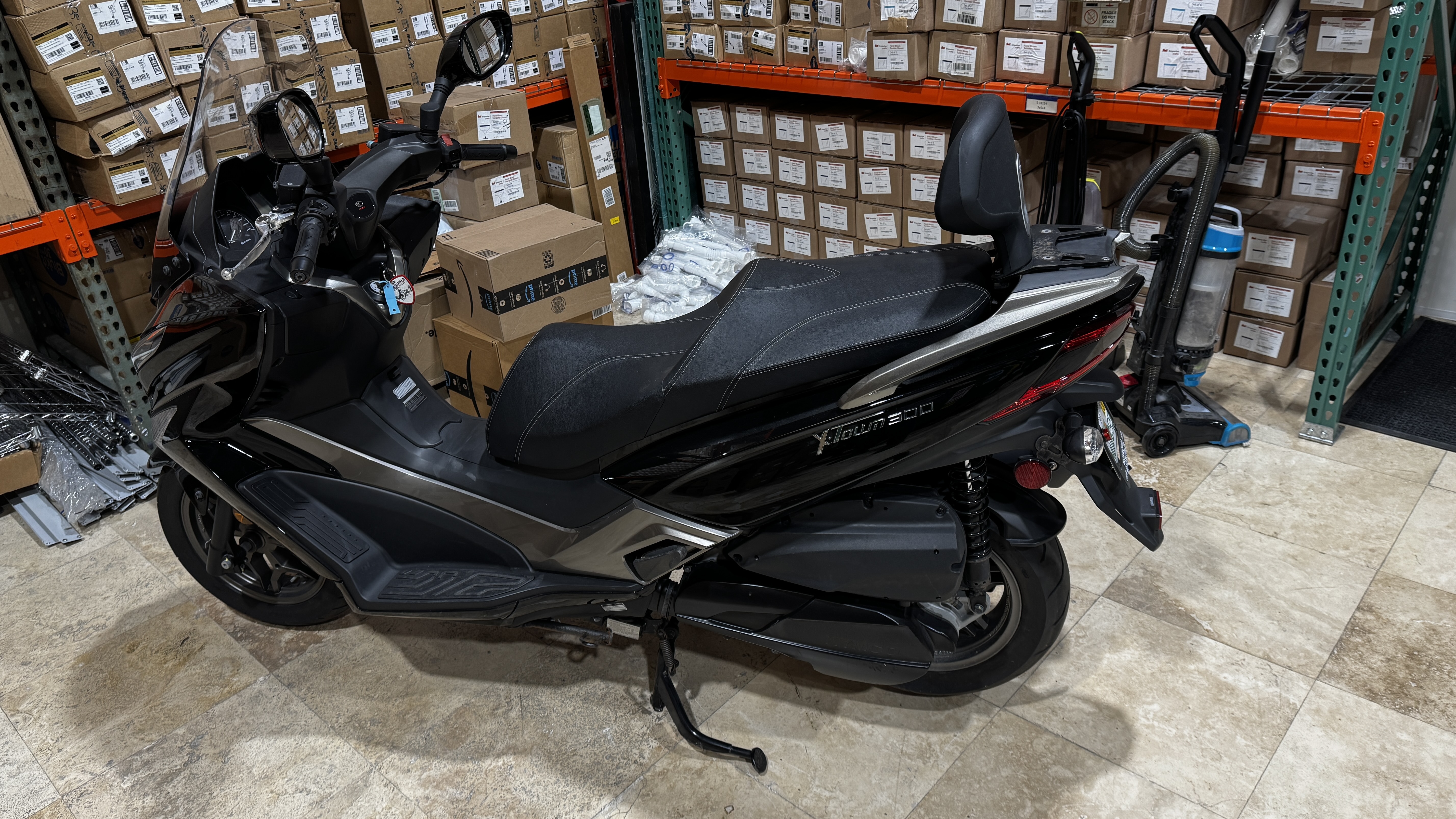 Downtown 350i Kymco Downtown 300i 2014 Motorcycles Prova Kymco