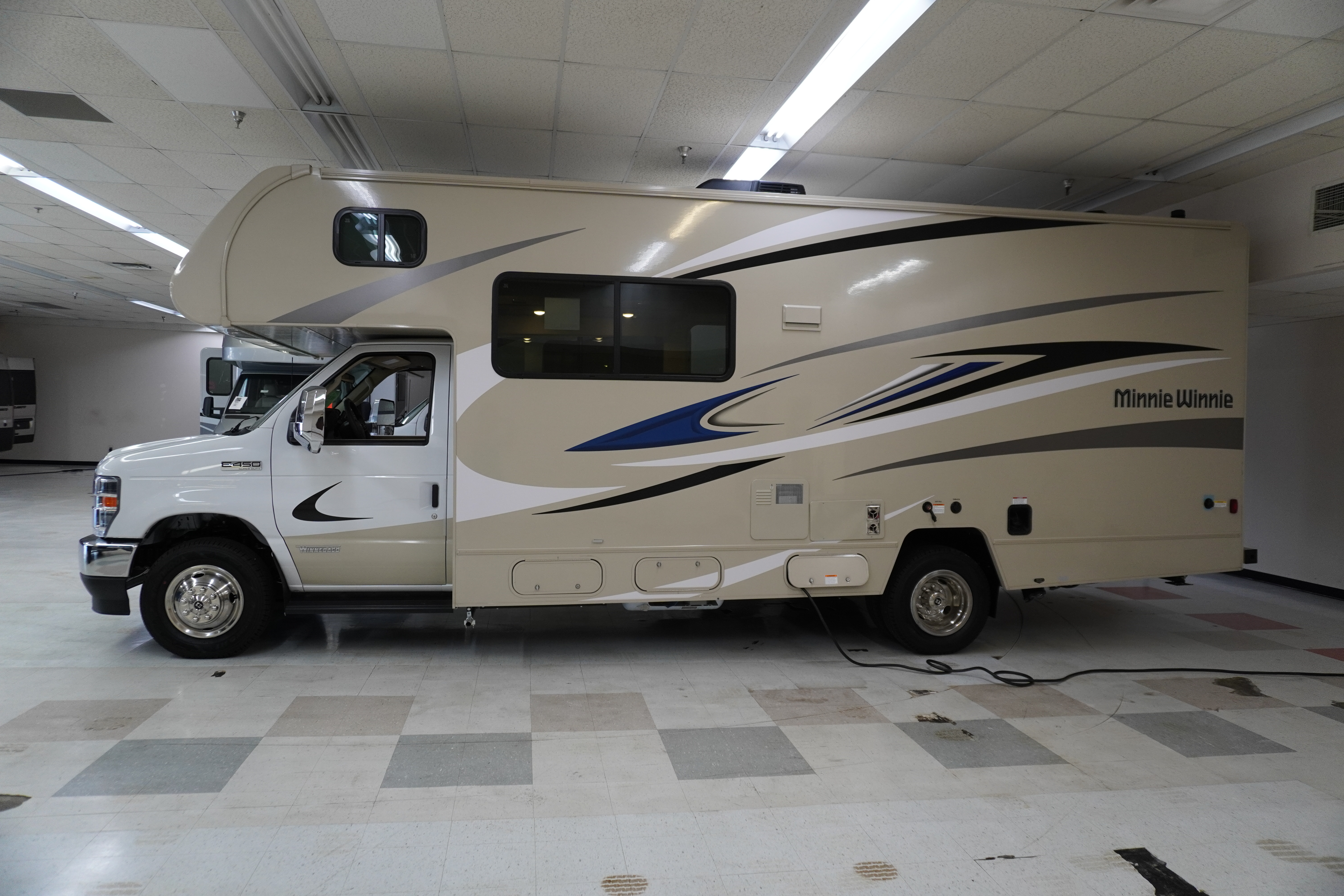 2026 Winnebago minnie winnie 25b