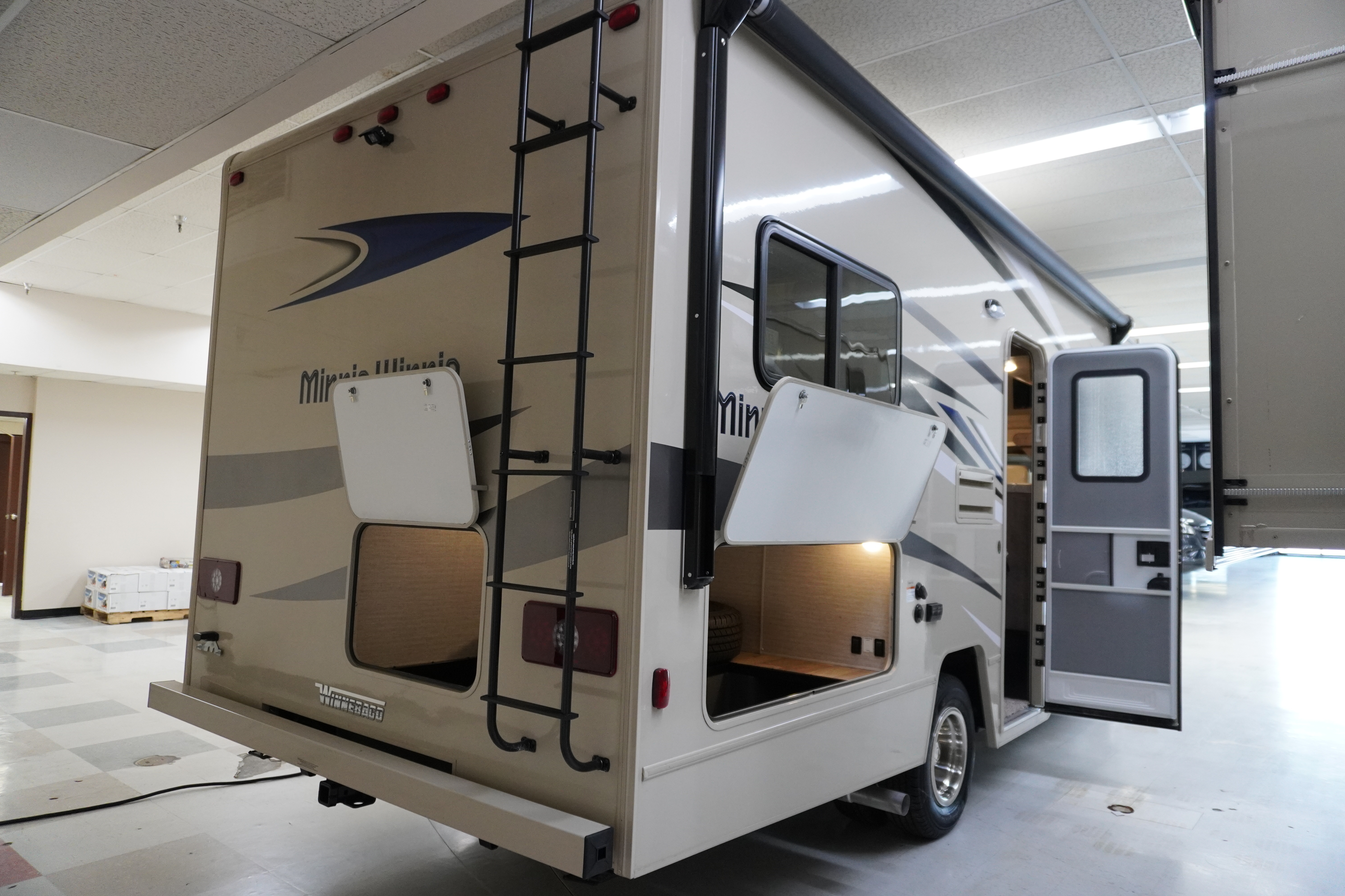 2026 Winnebago minnie winnie 25b