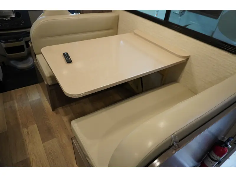 2026 WINNEBAGO MINNIE WINNIE 25B