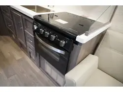 2026 WINNEBAGO MINNIE WINNIE 25B