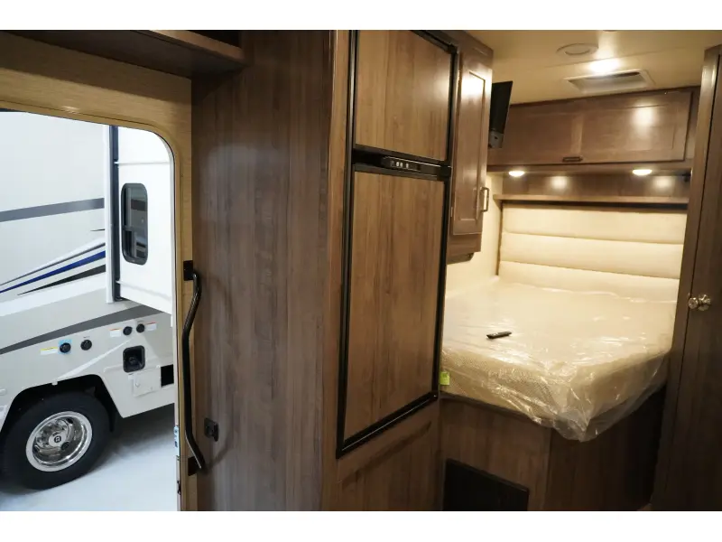 2026 WINNEBAGO MINNIE WINNIE 25B