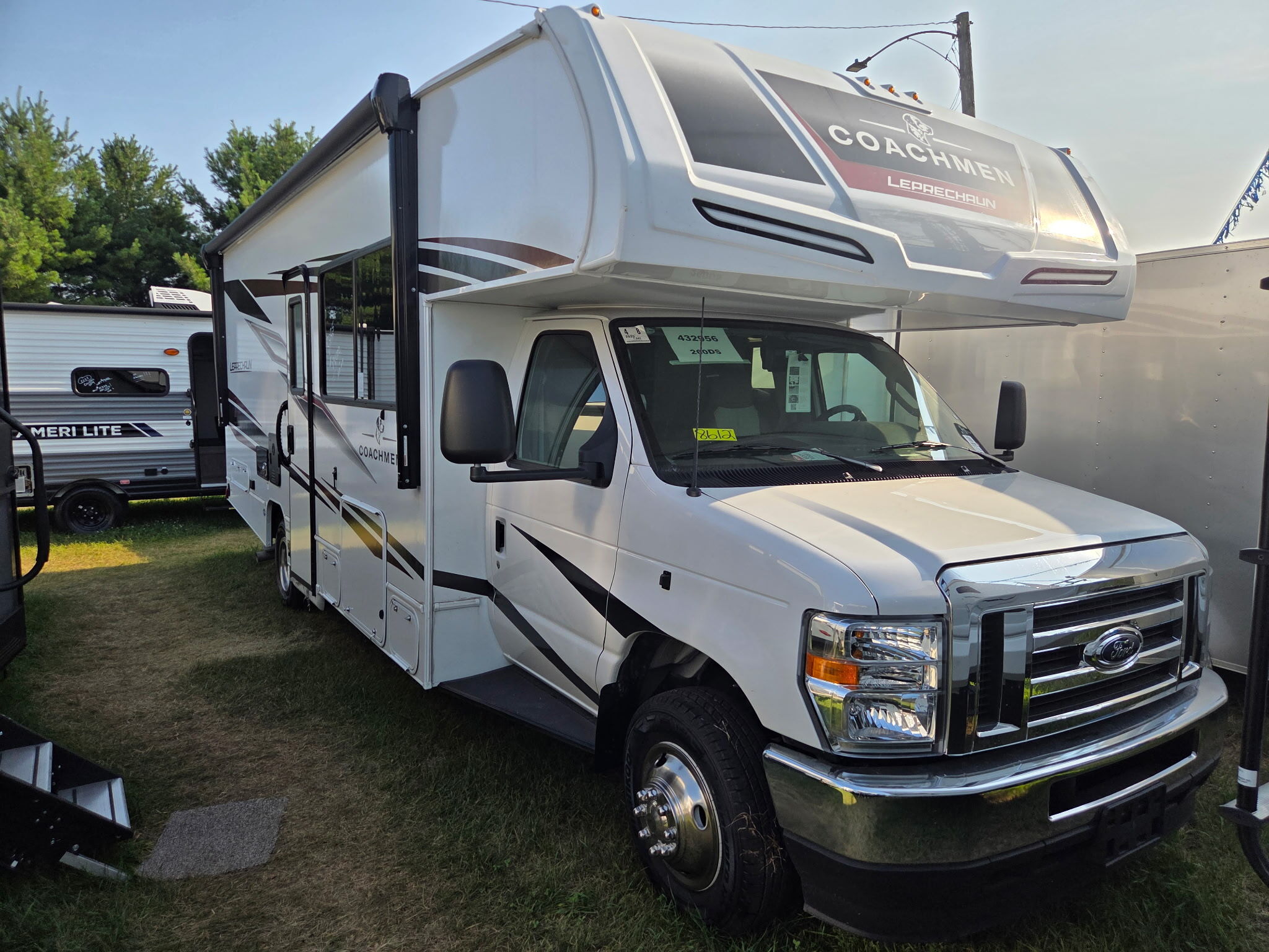 2025 Coachmen LEPRECHAUN 260DS in elkhart IN