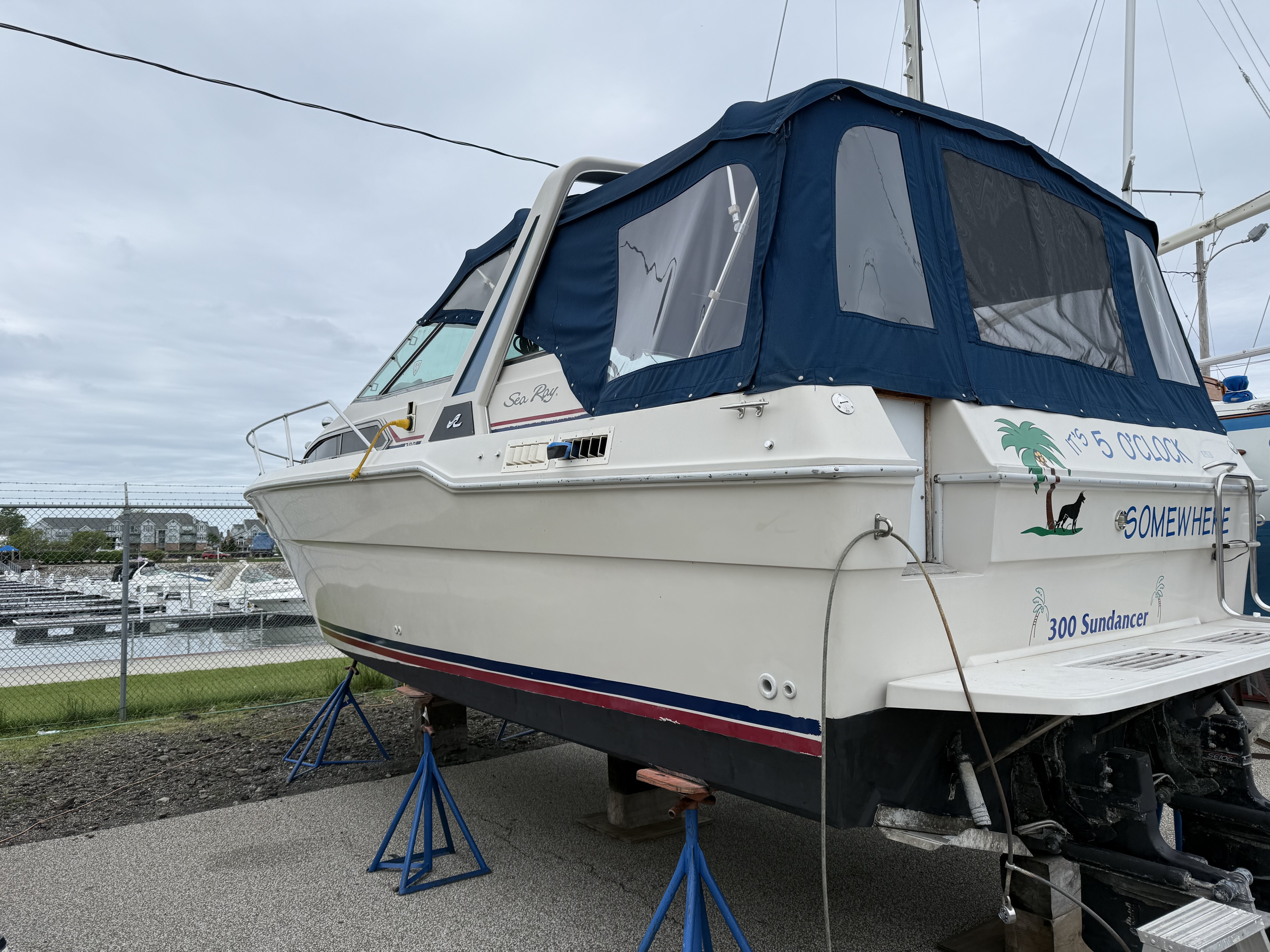 1987 Sea Ray 300 Sundancer in erie PA