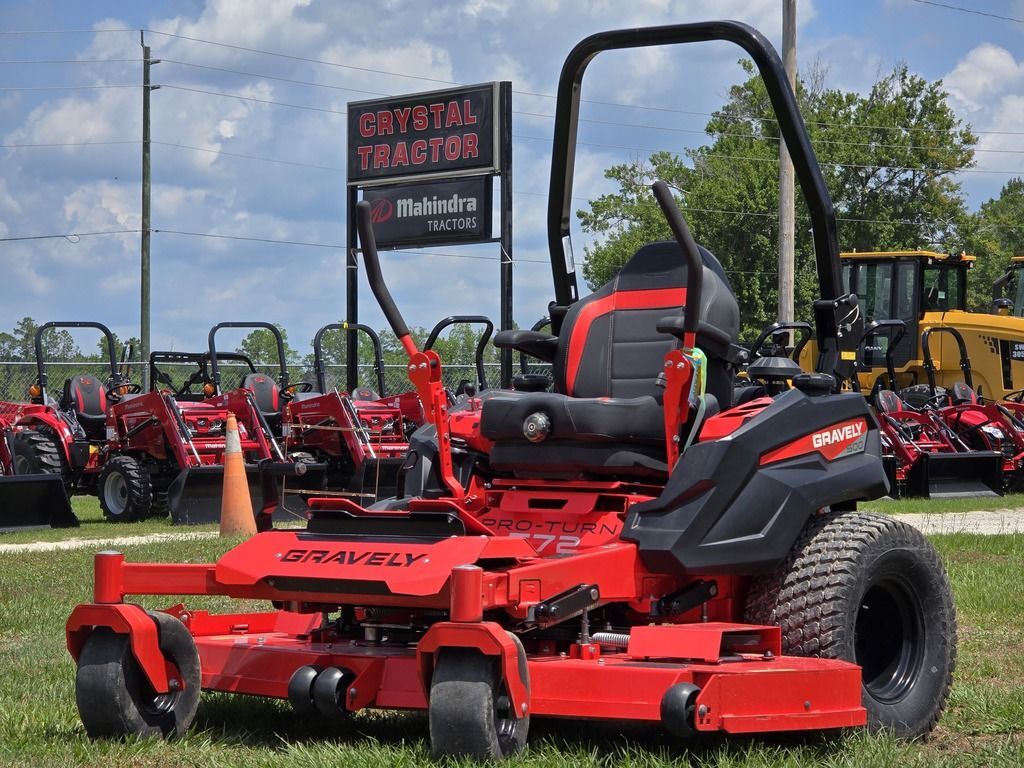 Gravely Pro-Turn® 500 72 572 Kawasaki® FX1000 Efi Mower For