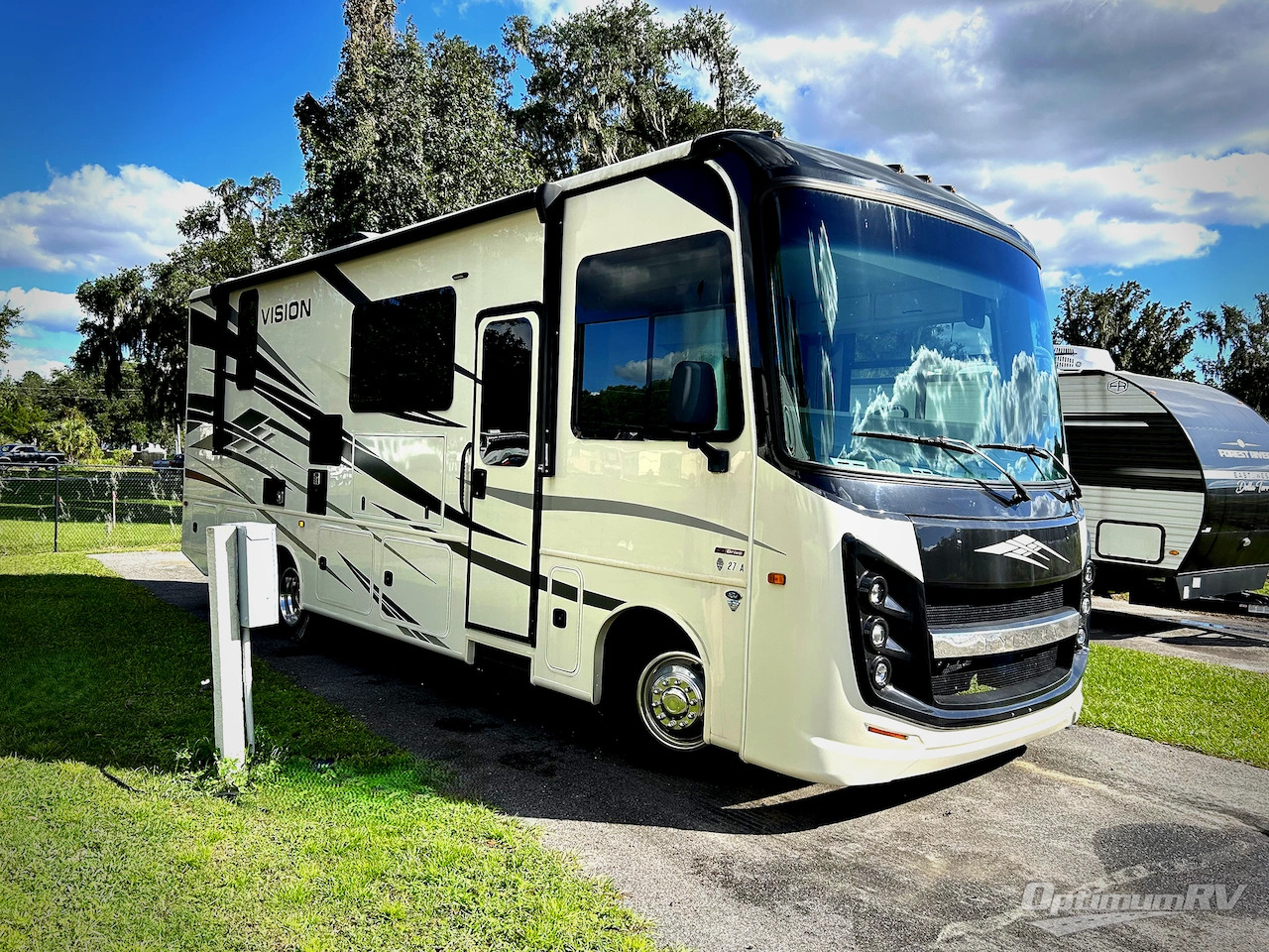 2023 Entegra Coach vision 27a