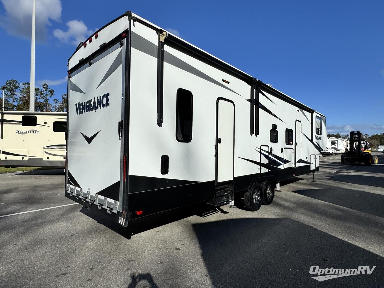 2019 Forest River vengeance 345a13