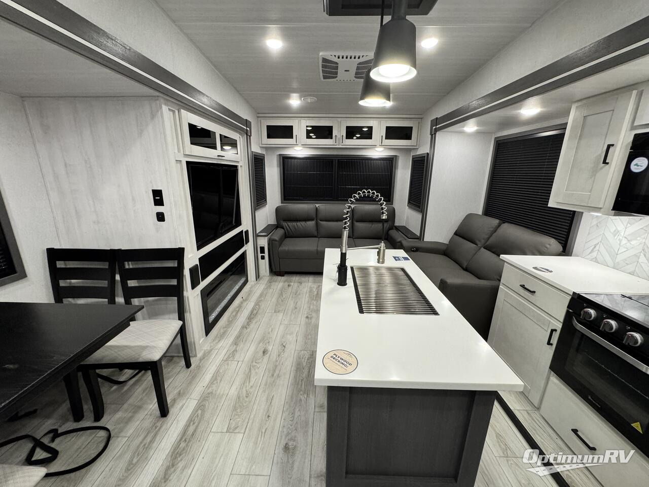 2025 East