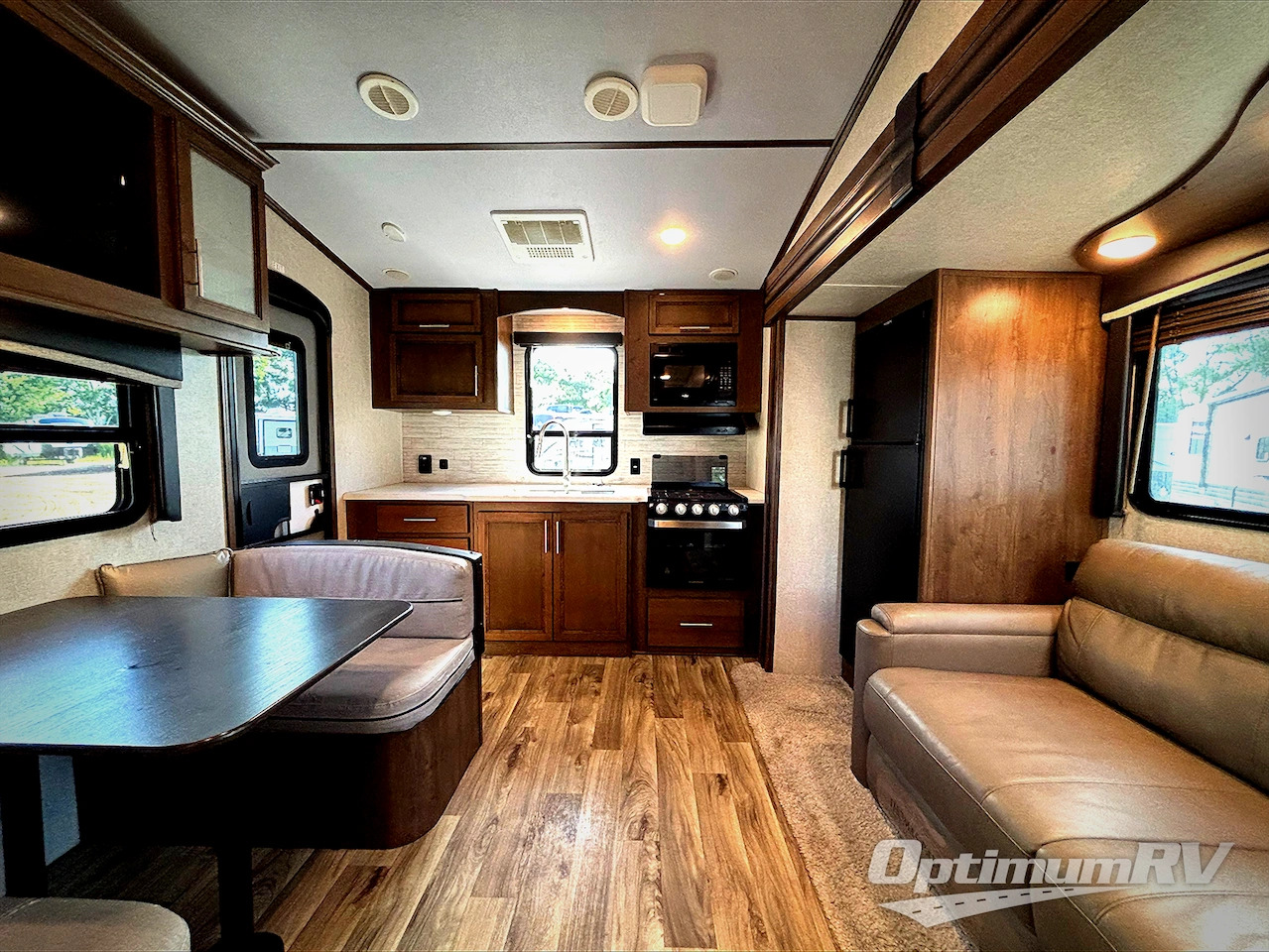 2021 Keystone RV cougar 23mls