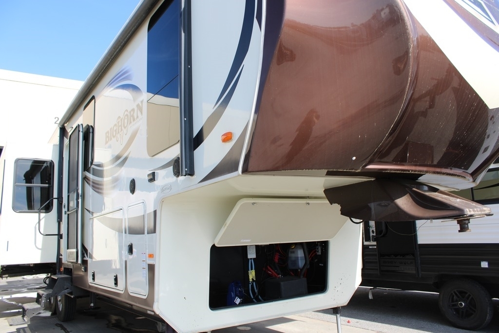 2016 Heartland bighorn 3010re