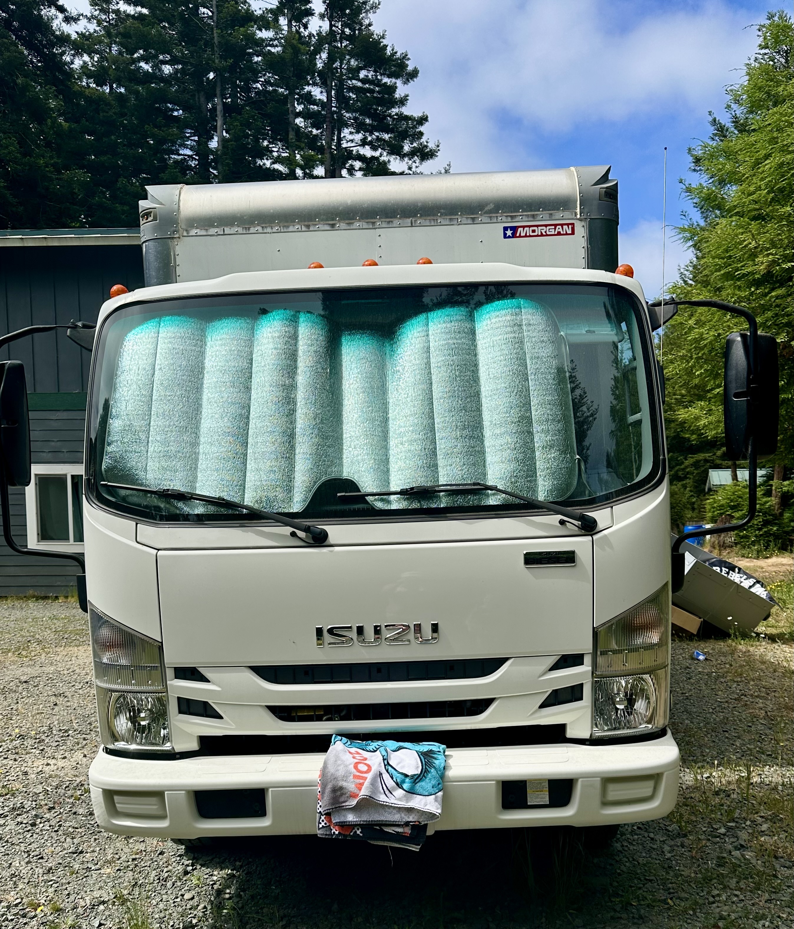 2022 Isuzu Npr Hd in Trinidad, CA