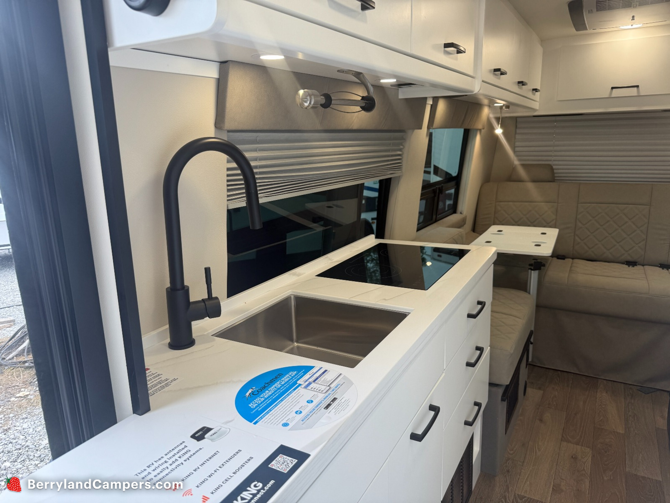 2026 Coachmen RV galleria 24flm