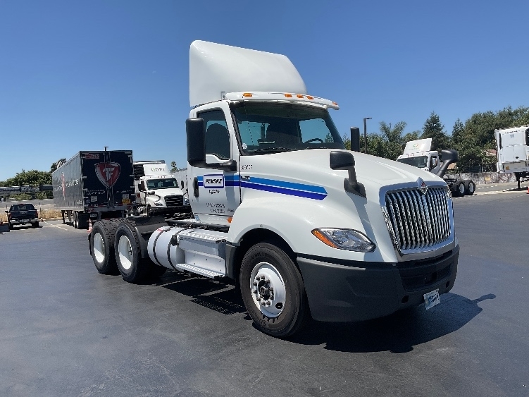 2019 INTERNATIONAL LT625 in Sacramento, CA