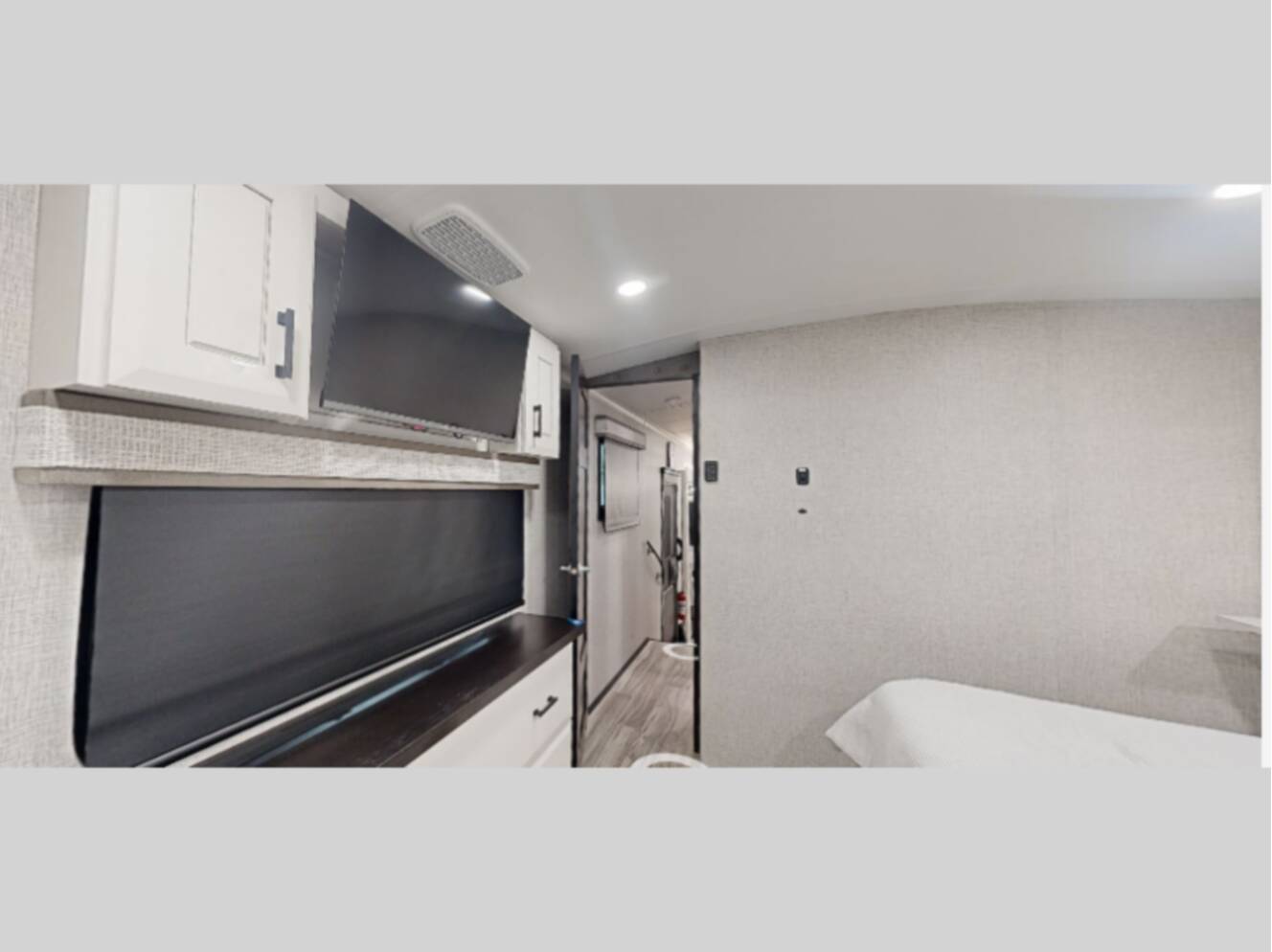 A photo of this 2027 Jayco Pinnacle 38KPTS
