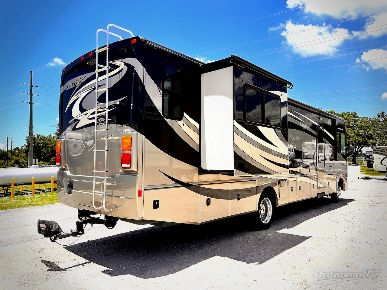 2013 Fleetwood bounder 36e