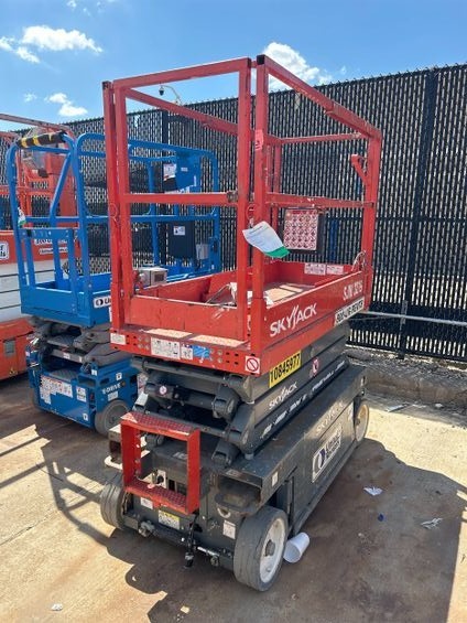 2018 SKYJACK SJIII3219 in Arlington, TX