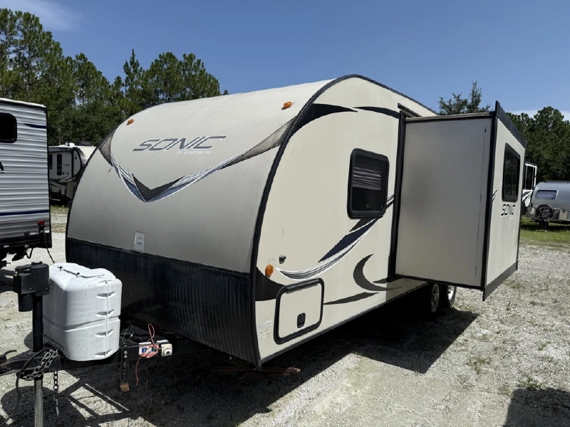 2016 VENTURE RV