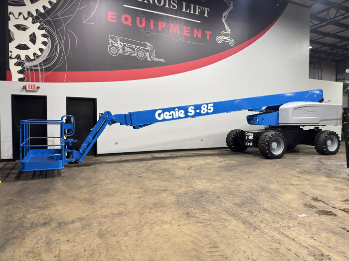 2014 GENIE S85 in Cary, IL