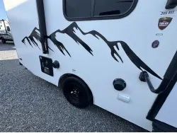2024 INTERNATIONAL RV LIV 201FIT