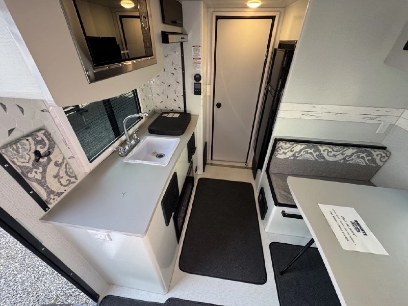 2024 INTERNATIONAL RV LIV 201FIT